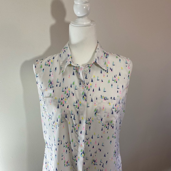 Sleeveless Merona Sailboat Button-down ⛵️ - Picture 4 of 5